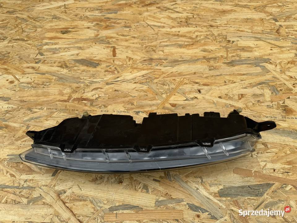 Lampa led drl prawa rh c4 Picasso spacetourer prawe Międzychód