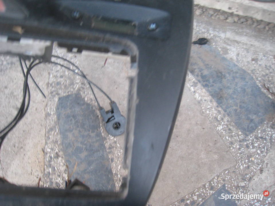 Ramka centralna panel radia panelu nawiewów Ford osobowe Deski rozdzielcze, konsole Kraków sprzedam