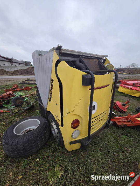 Zamiatarka przegubowa KRCHER ICC 2 D VAT marża Chmielew
