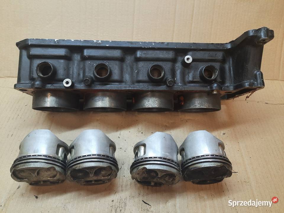 Kawasaki GPZ 750 cylindry tłoki pierścienie Jelenia Góra