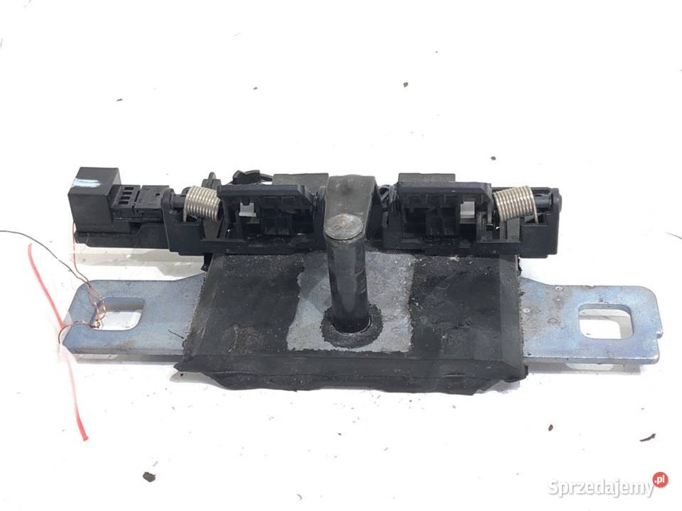 ZAMEK RYGIEL KLAPY TYŁ AUDI Q5 FY SUV 80A827507