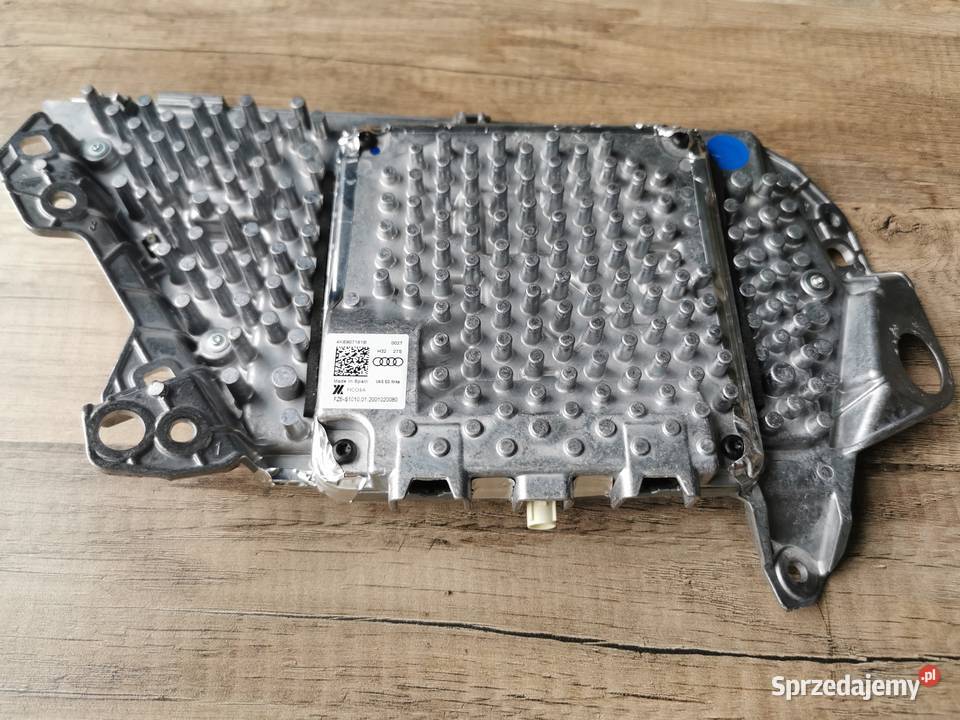 AUDI E TRON 4KE907181B EKRAN MONITOR LUSTERKO osobowe dolnośląskie Pielgrzymka