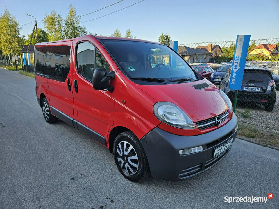 Opel Vivaro Opłacony Zdrowy Zadbany Serwisowany 101KM Samochody osobowe Kisielice