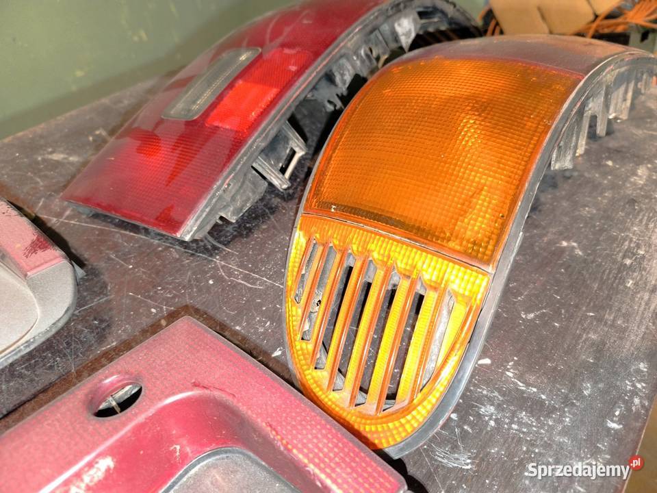Toyota Celica V T18 lampy tylne blenda KOMPLET mazowieckie Kotuń