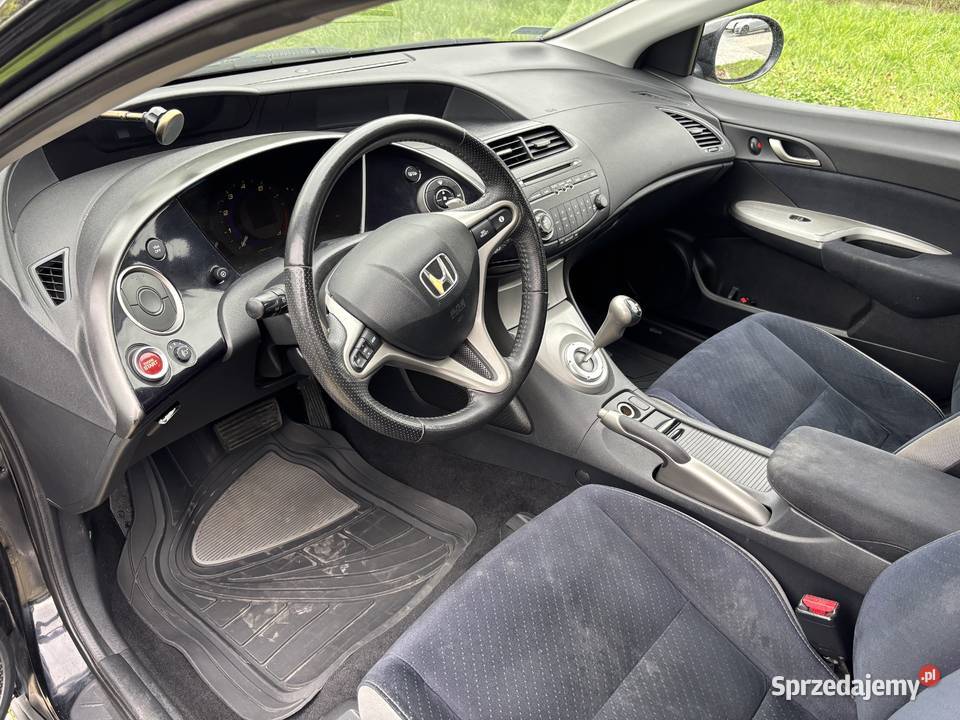 Honda civic VIII 18 benzyna z LPG automat Tarnów sprzedam