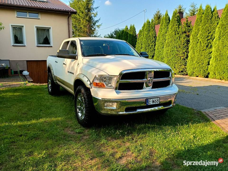 Dodge RAM 2010 57HEMI nieuszkodzony łódzkie Drzewica