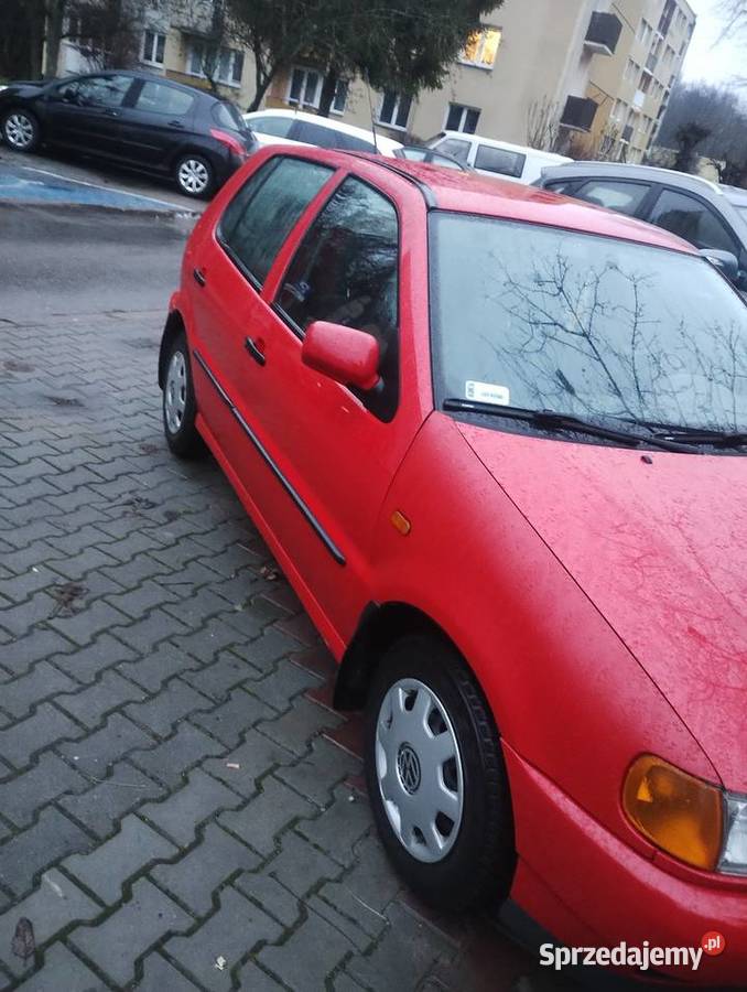 Volkswagen Polo 14 1997r czerwony Kraśnik sprzedam