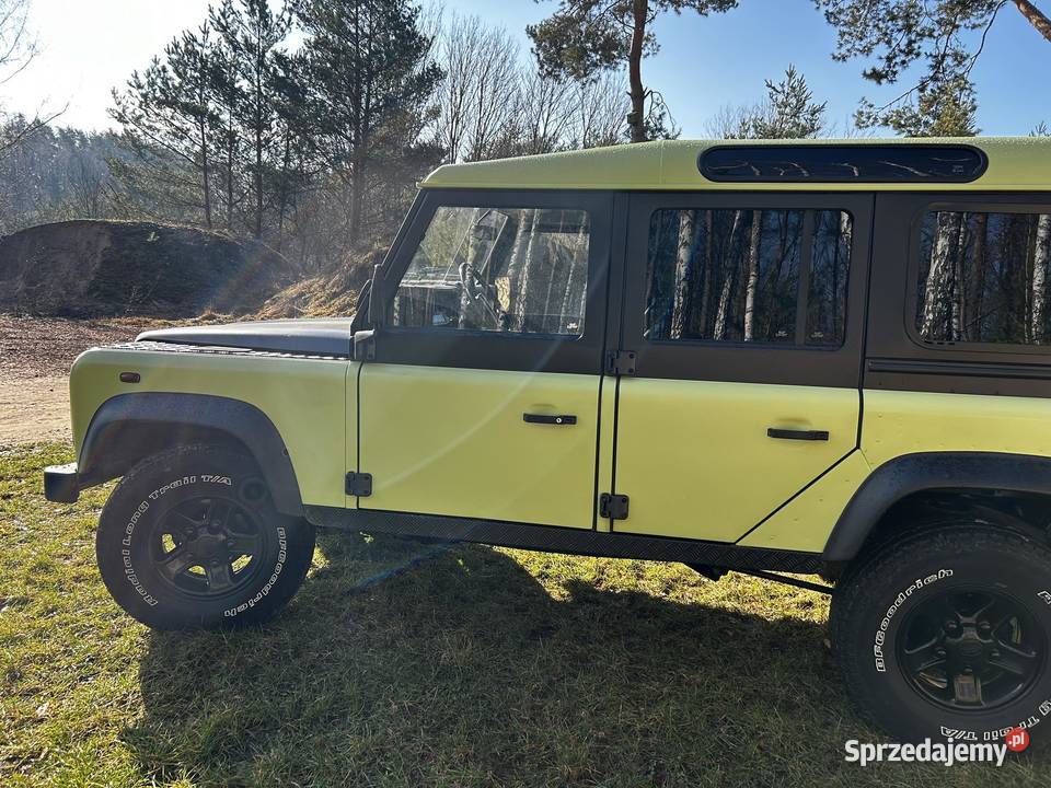 Land Rover Defender 110 25 tdi 2004 Rok produkcji 2004
