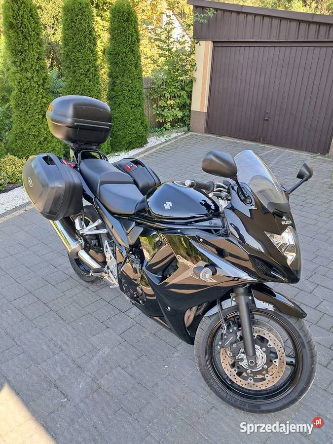 Sprzedam motocykl sportowoturystyczny Mniów