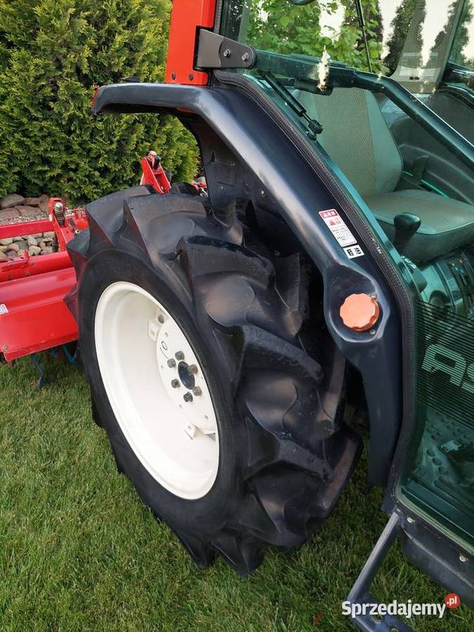 Traktorek Japoński Yanmar Af330 33 Kabina Klima Amortyzacja kabiny Góra