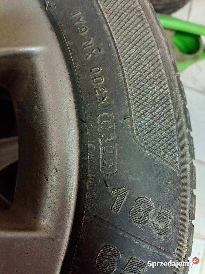 Całe koła alufelgi 4x100 opony kleber 18565r15 Bodziejowice