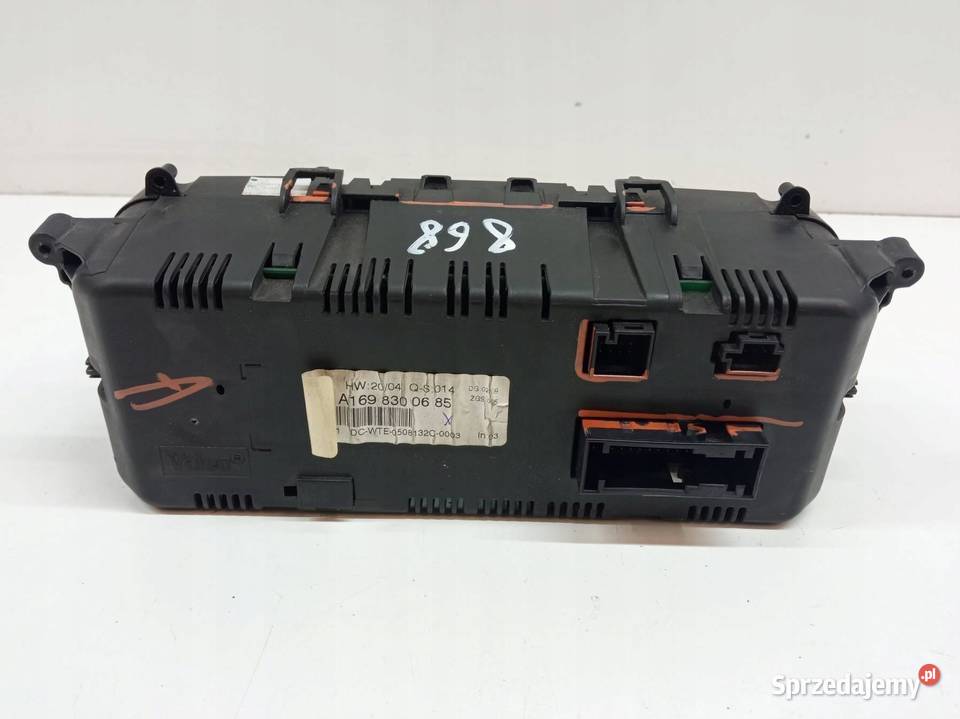 PANEL NAWIEWU A1698300685 MercedesBenz Bklasa I osobowe
