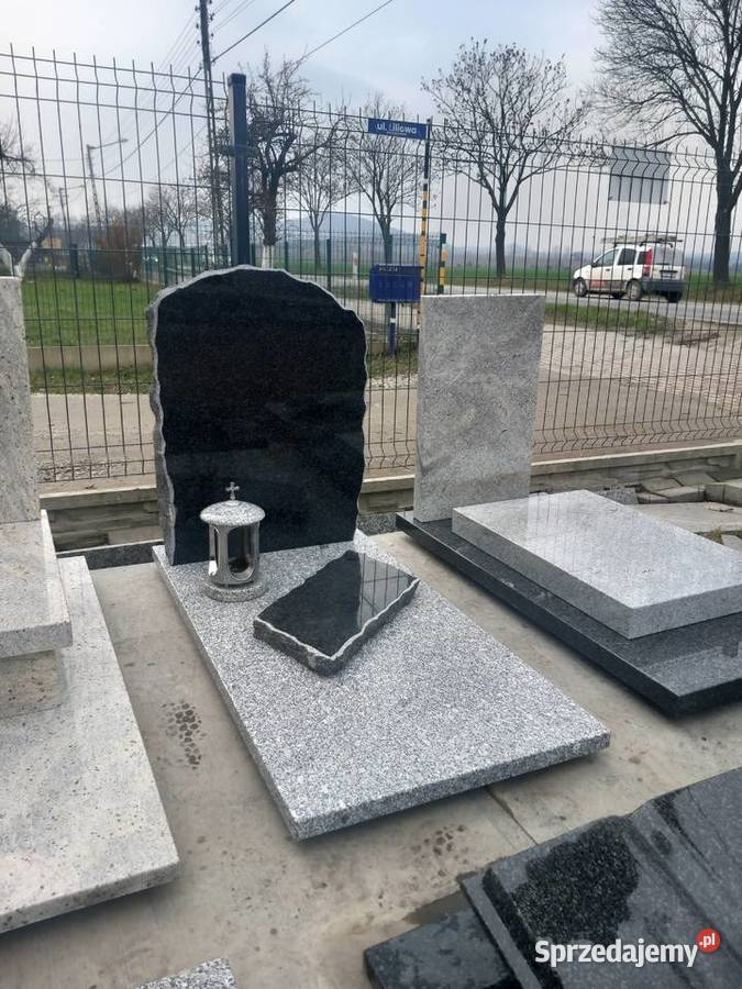 Nagrobek urnowy skałkowy 120 x 60 Impala Strzegom