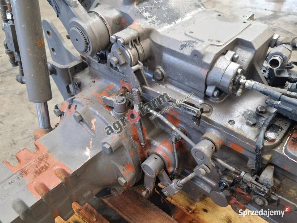 Skrzynia biegów most tylny Renault Fructus 130 Byków