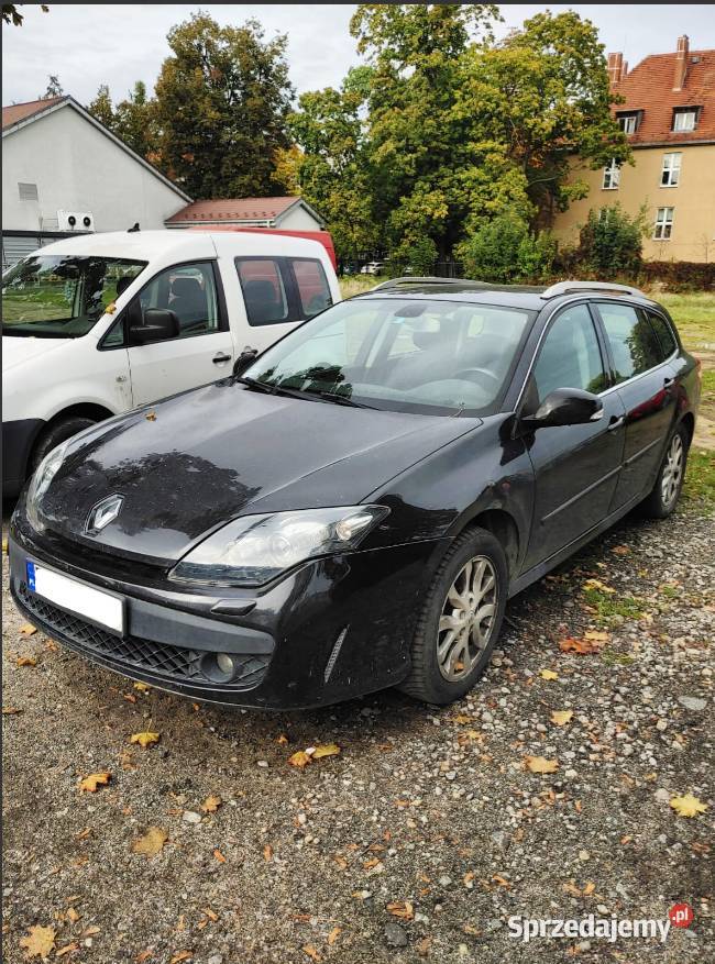 Laguna III kombi 2l benzyna z gazem uszkodzony dolnośląskie Strzelin