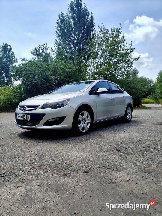 OPEL ASTRA J 14 BENZYNA POLSKI SALON 2013R Chorzów