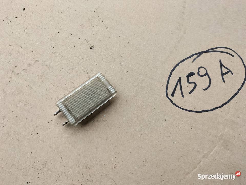 LAMPKA SCHOWKA AUDI 80 B3 B4 100 A4 A6 Kamień-Kolonia