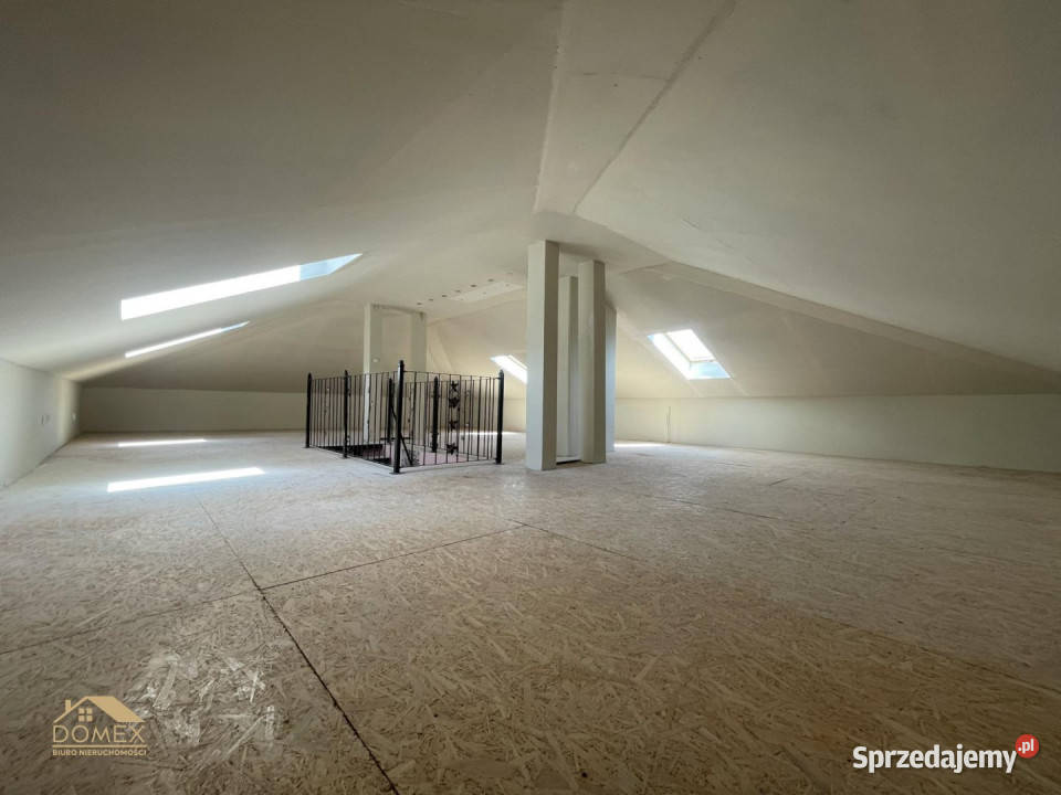 sprzedaży domu Leszna Górna 200m2