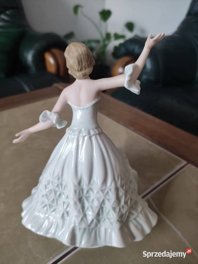 Figurka porcelanowa tancerka Wallendorf Janów Lubelski