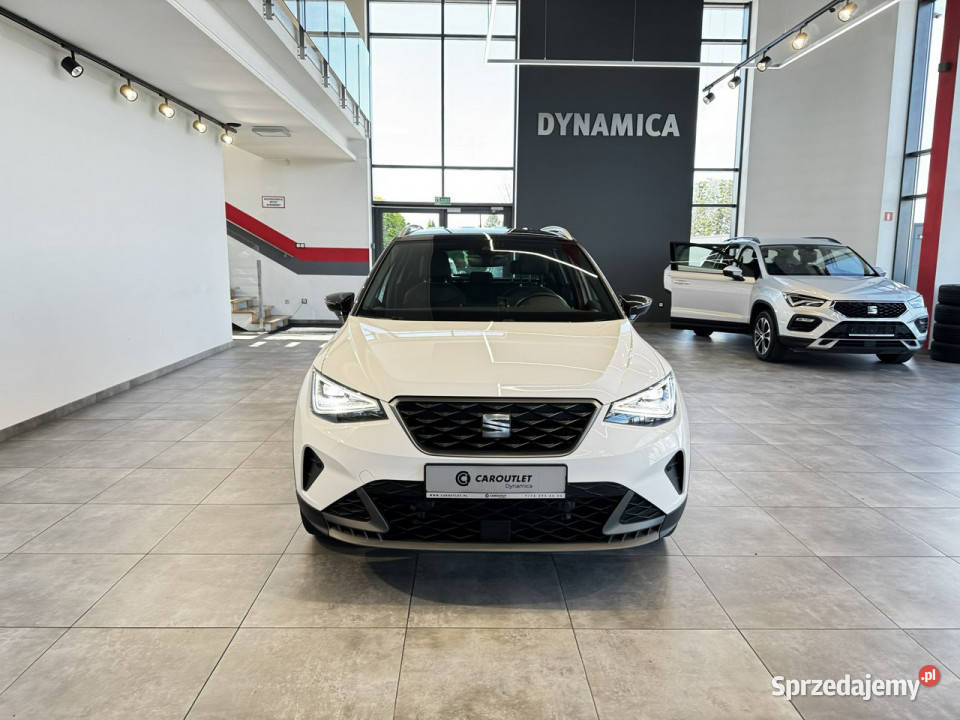 Seat Arona FR 10TSI 110 M6 20222023 r salon fa