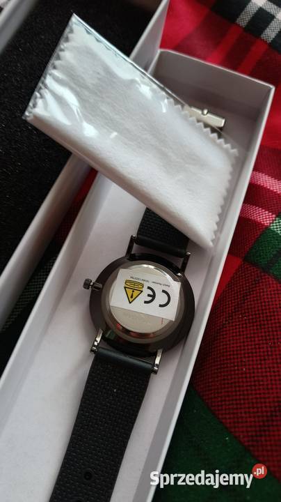 Zegarek czarny Zawory sprzedam