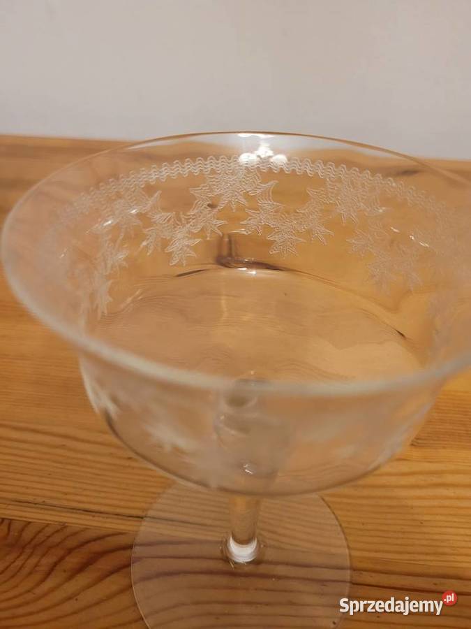 Kryształowe kieliszki do wina szampana stare Kieliszki i pucharki Brwinów
