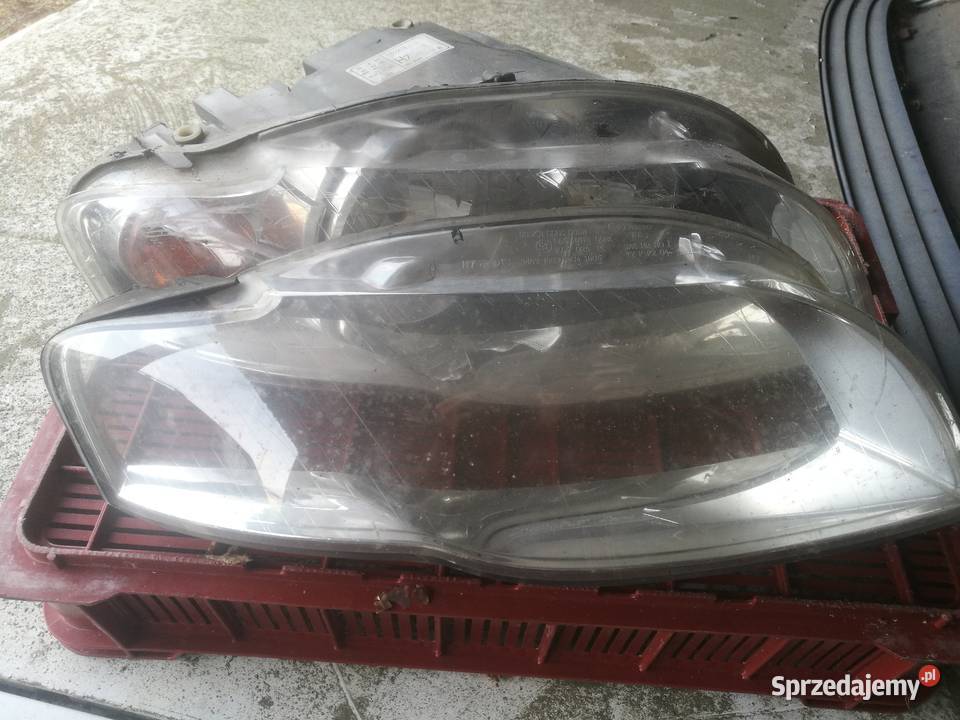 Reflektor Audi A4 B7 prawy TYC 20 a529 Biłgoraj