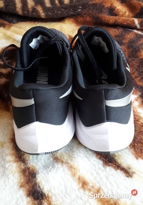 Nike Winflo 6 rozmiar 425