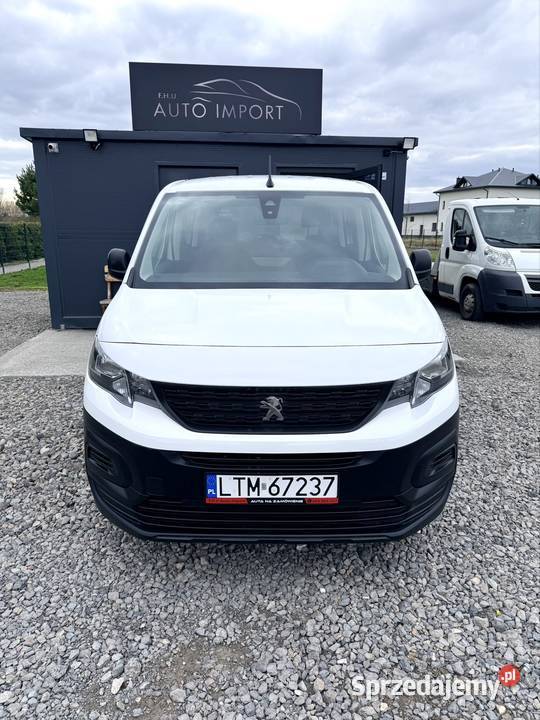 Peugeot Rifter 2020r isofix Samochody osobowe Tomaszów Lubelski sprzedam