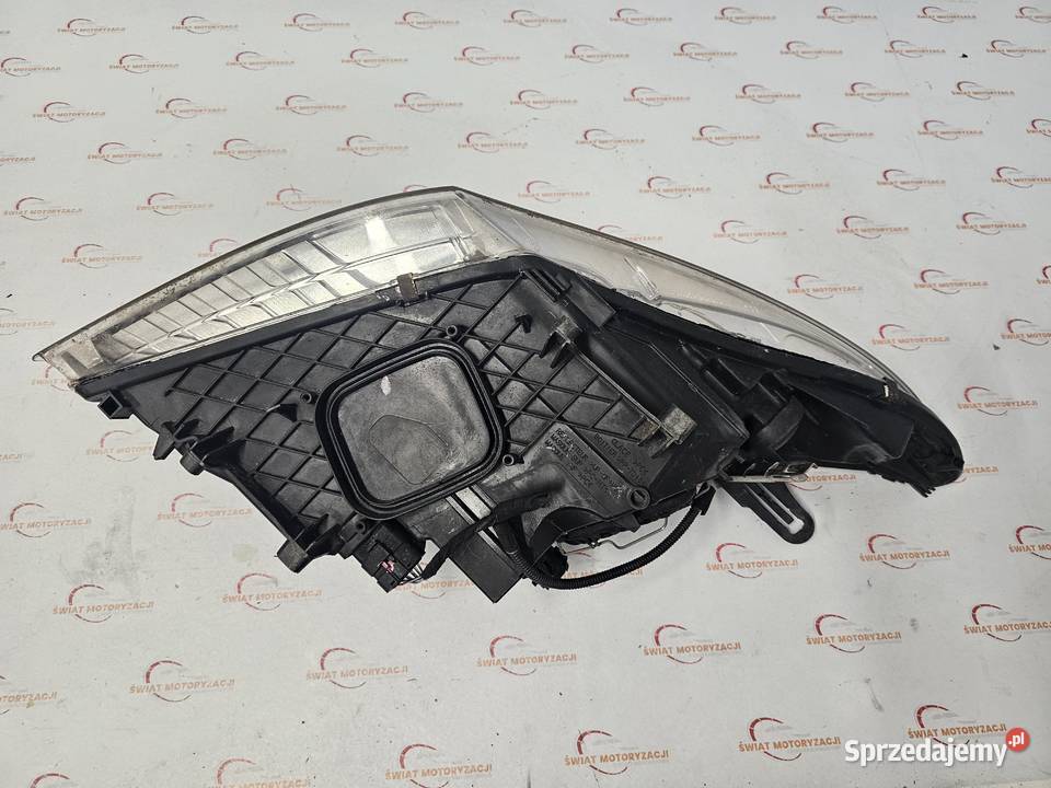 RENAULT MEGANE III 08r lampa lewa przód ANGLIK Kielce