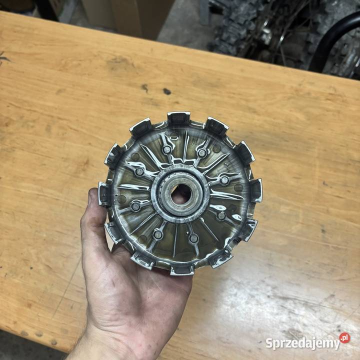 Kosz sprzęgłowy zewnętrzny Honda CR 125 Bielawa
