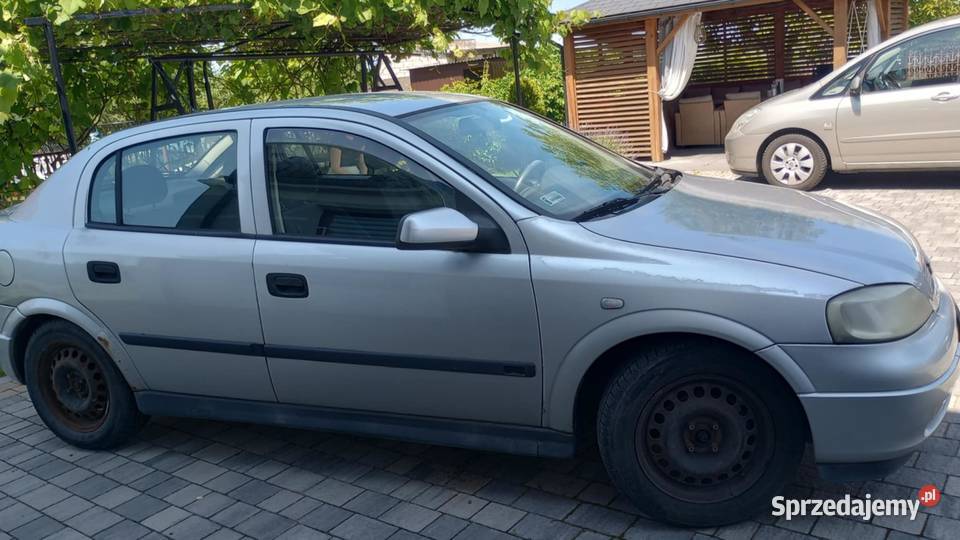 Sprzedam samochód Opla AstraG 17 DTI ISUZU 2002 Błogoszcz