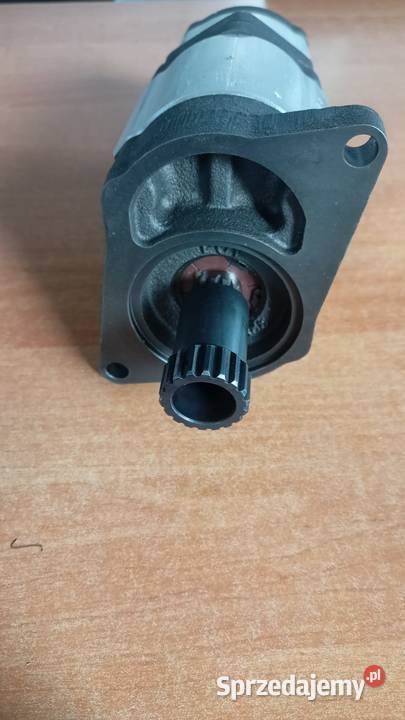 Valtra Pompa hydrauliki ACV0125430 Łubowo