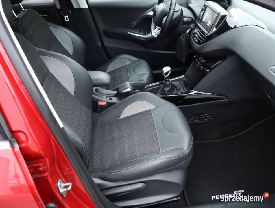 Peugeot 2008 12 PureTech Lublin