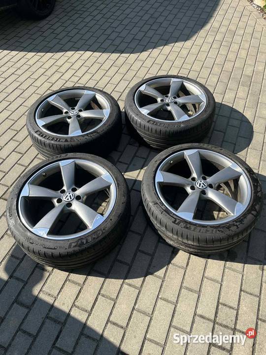 Felgi Audi 20 4GO6O1O25ACMichelin Pilot sport 4S
