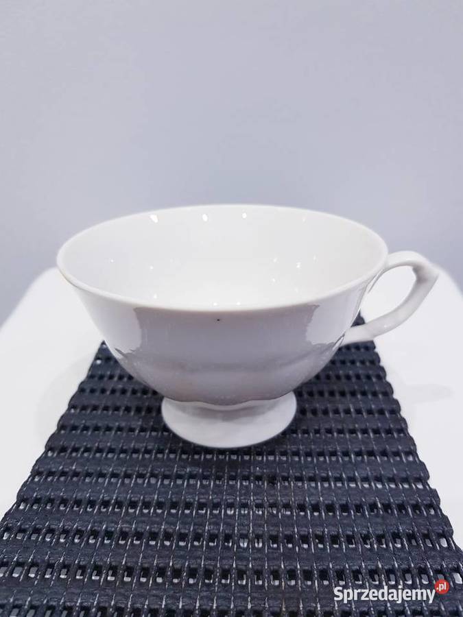 Stara porcelanowa filiżanka biały Dąbrowa Górnicza