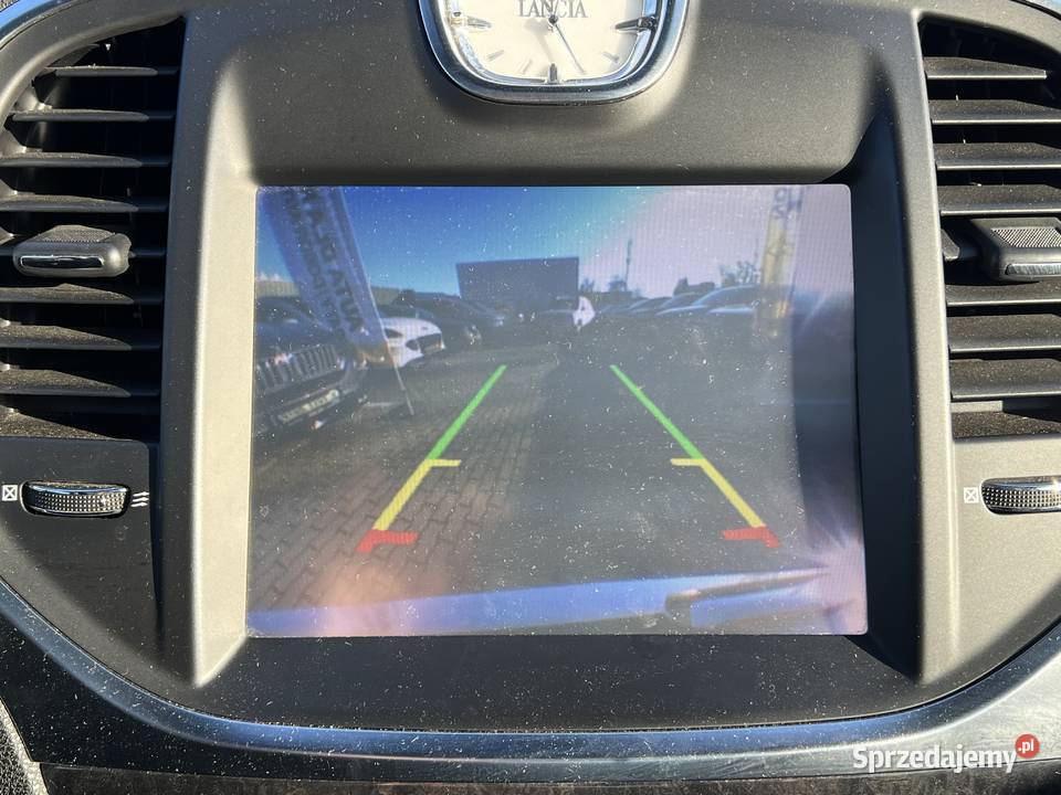 Lancia Thema 2011 światła przeciwmgielne Warszawa