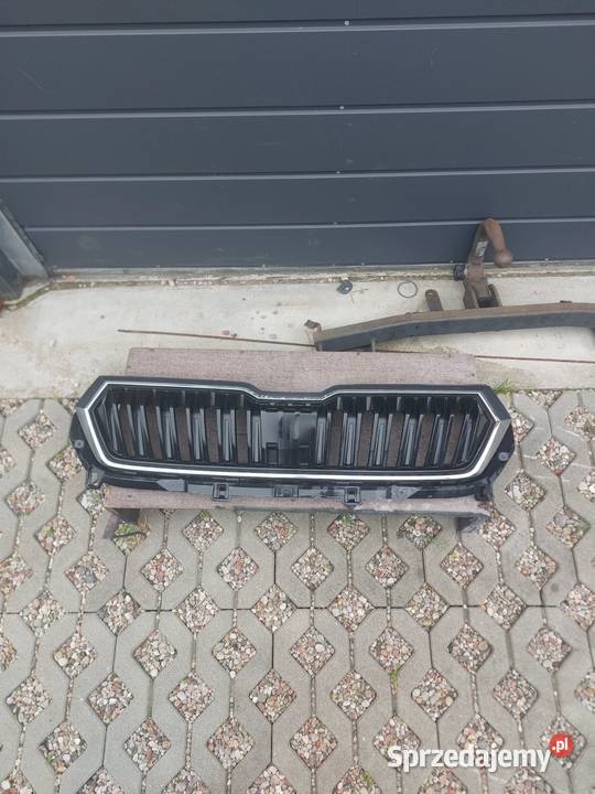 SKODA KaroQ Grill atrapa chrom zderzaka przód