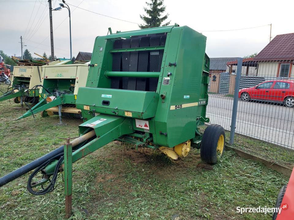 Prasa rolująca John Deere 545