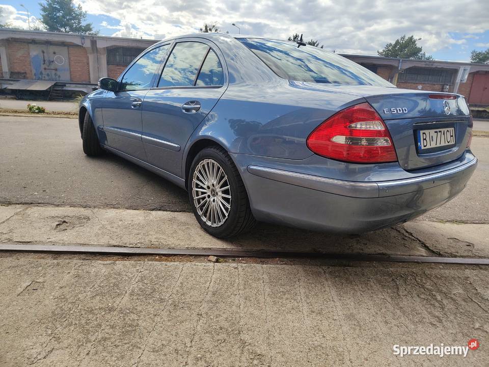 MercedesBenz w211 e500 V8 Rok produkcji 2002 Białystok