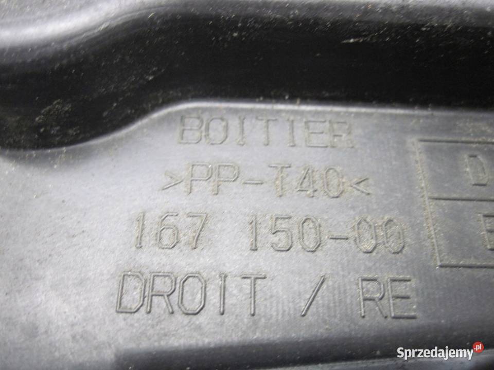 CITROEN C3 PICASSO LIFT 13r lampa prawa przód Kielce sprzedam