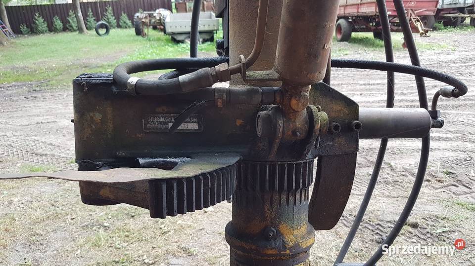 Ładowcz cyklop podnośnik ramię wózek nieuszkodzony