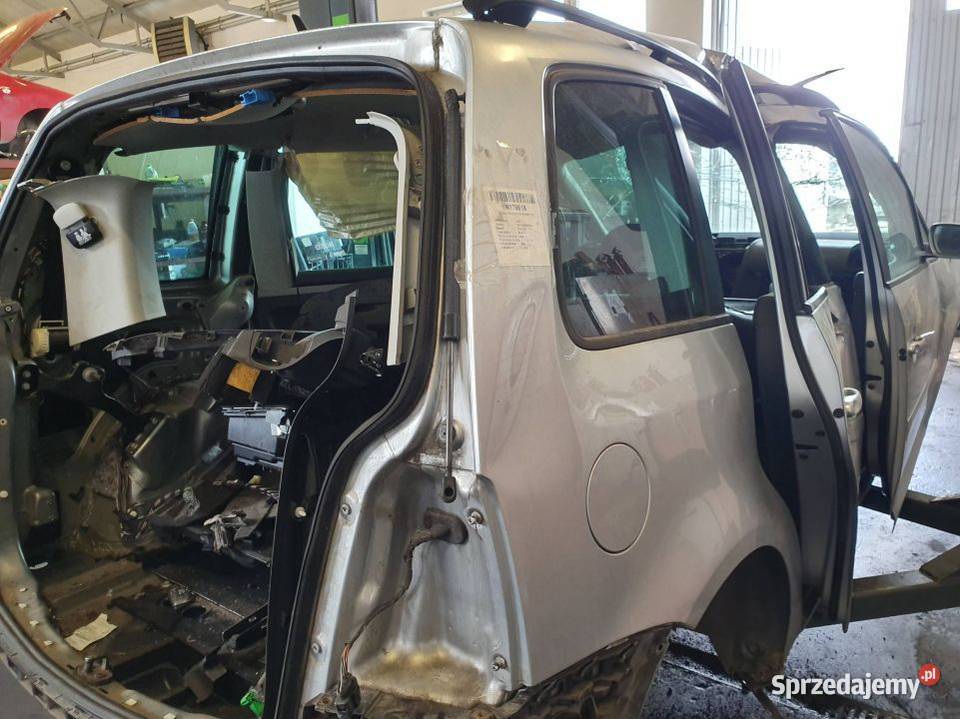 ĆWIARTKA BŁOTNIK PRAWY TYŁ VOLKSWAGEN TOURAN osobowe sprzedam