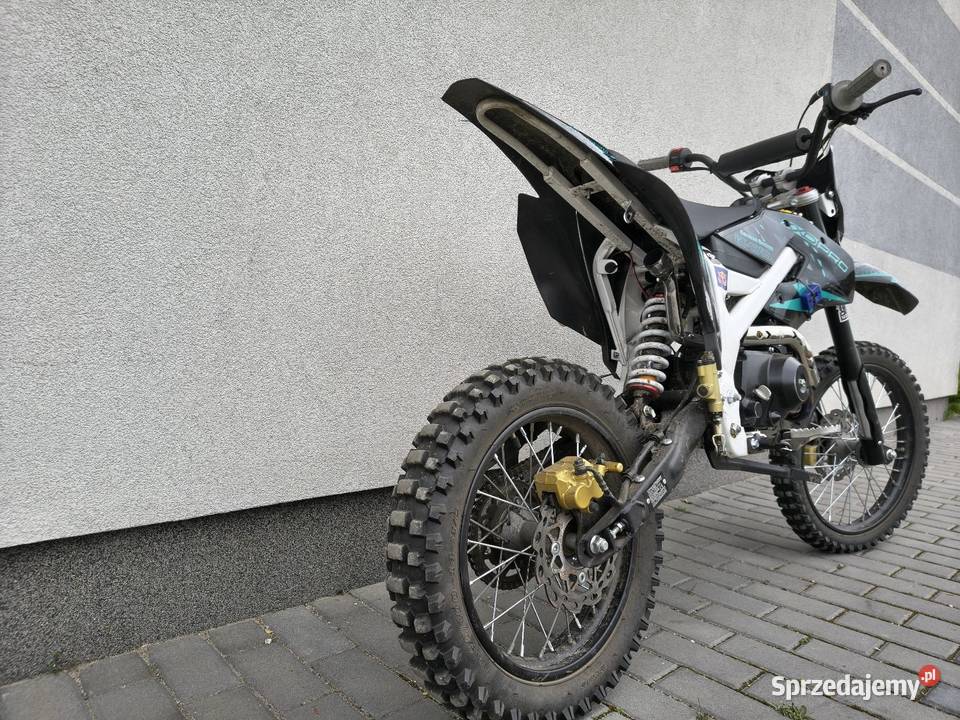 Sprzedam crossa kxd Pro 125 benzyna Aleksandria