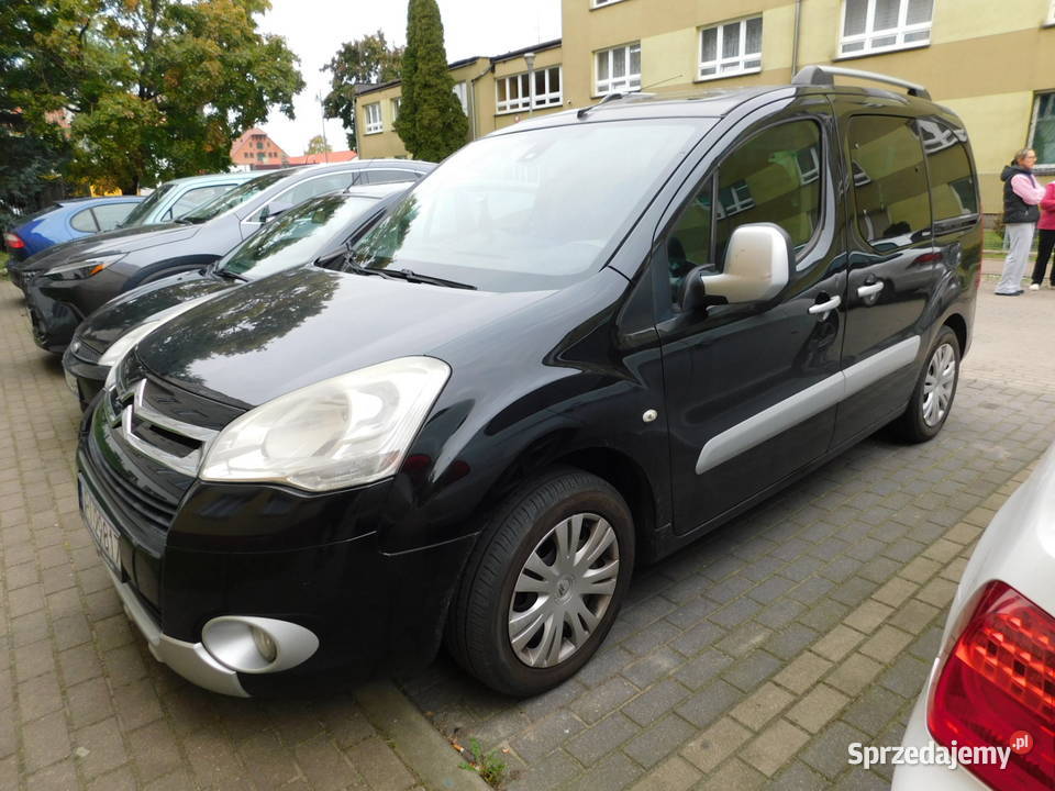 Syndyk sprzeda Citroen Berlingo z 2011r nieuszkodzony Pisz sprzedam
