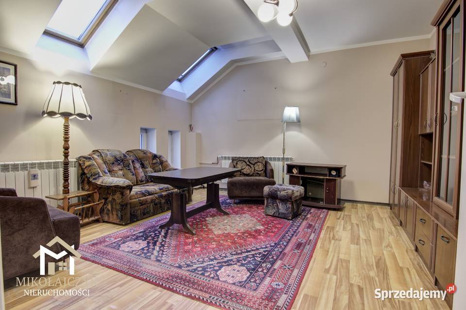 2 pokoje Konstytucji 3 Maja 3 piętro 43 m2 kamienica Bartoszyce