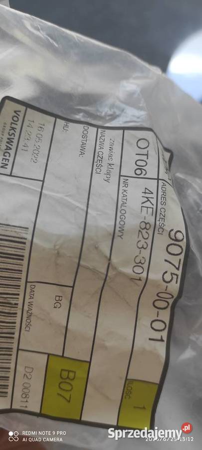 AUDI Q8 ETRON ZAWIASY MASKI PRAWY LEWY 4KE823302 osobowe Częstochowa