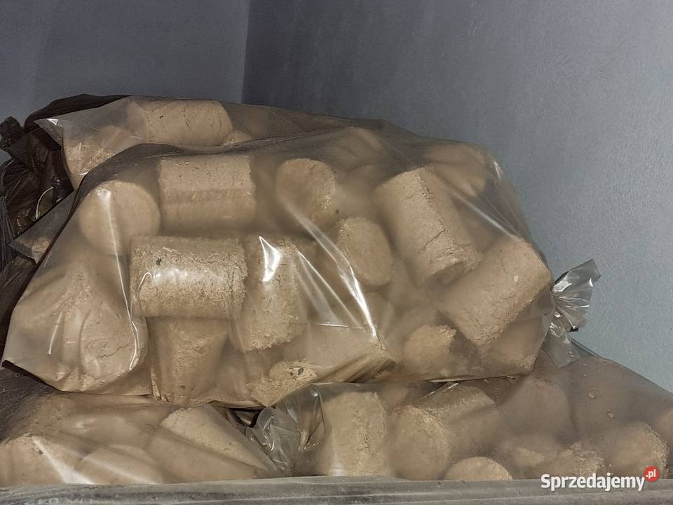 Brykiet drzewny Rząśnia