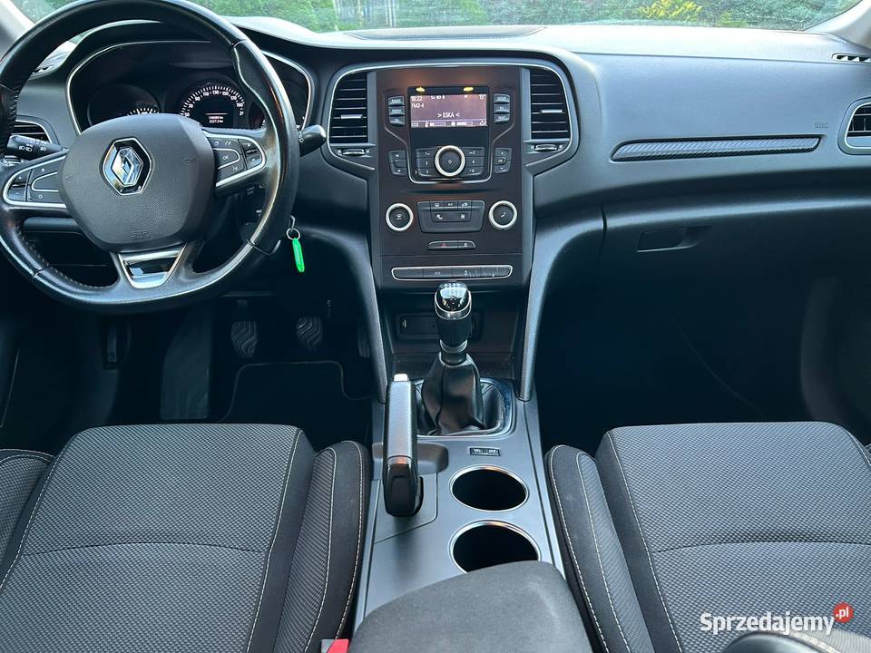 Renault Megane IV 13 TCe 115 Business Krajowy Szczecin