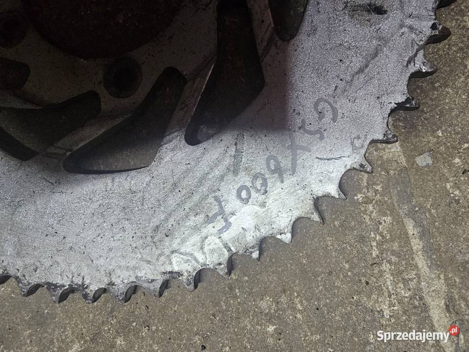Suzuki GSX 600 f katana zębatka tył tylna tylna